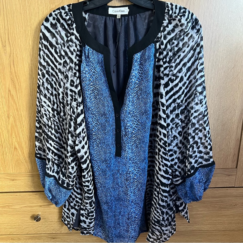 CALVIN KLEIN leopard cheetah blouse top BNWT